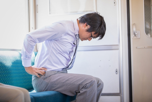 腰痛が生活を苦しめる
